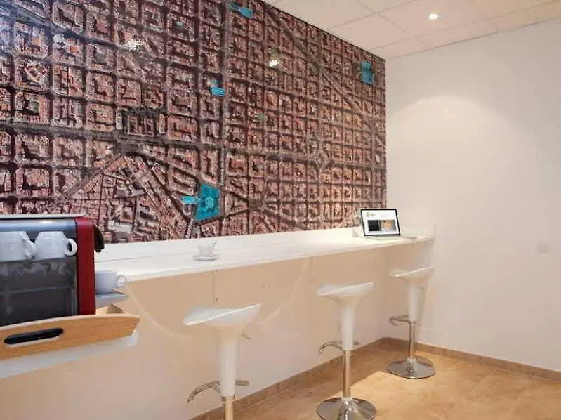 Vendégház Hostal Martinval Barcelona