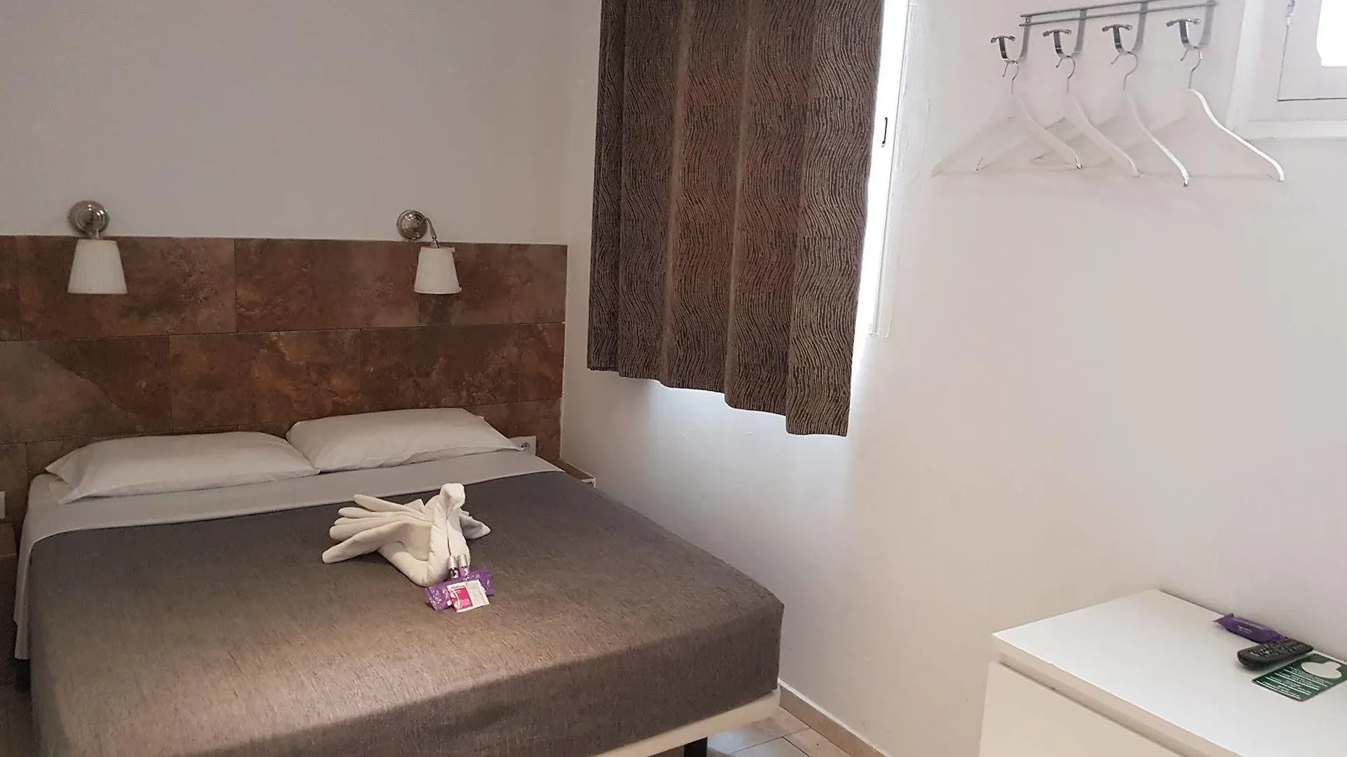 ** Vendégház Hostal Martinval Barcelona Spanyolország
