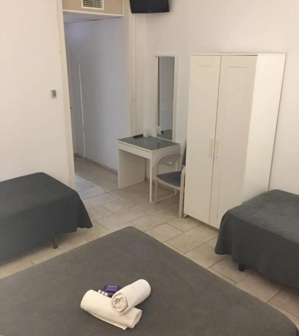 Vendégház Hostal Martinval Barcelona