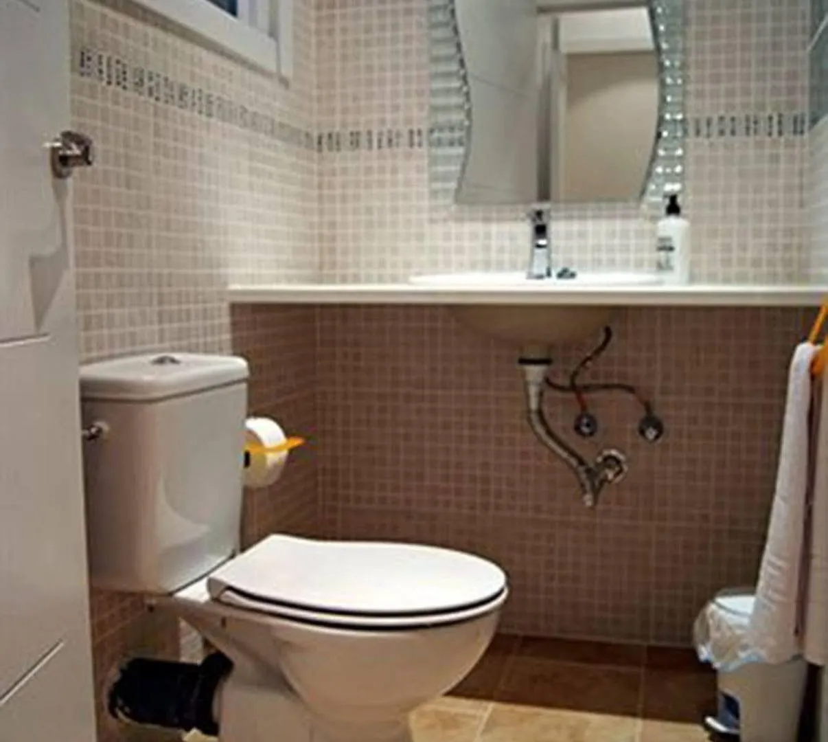 Hostal Martinval Barcelona Spain