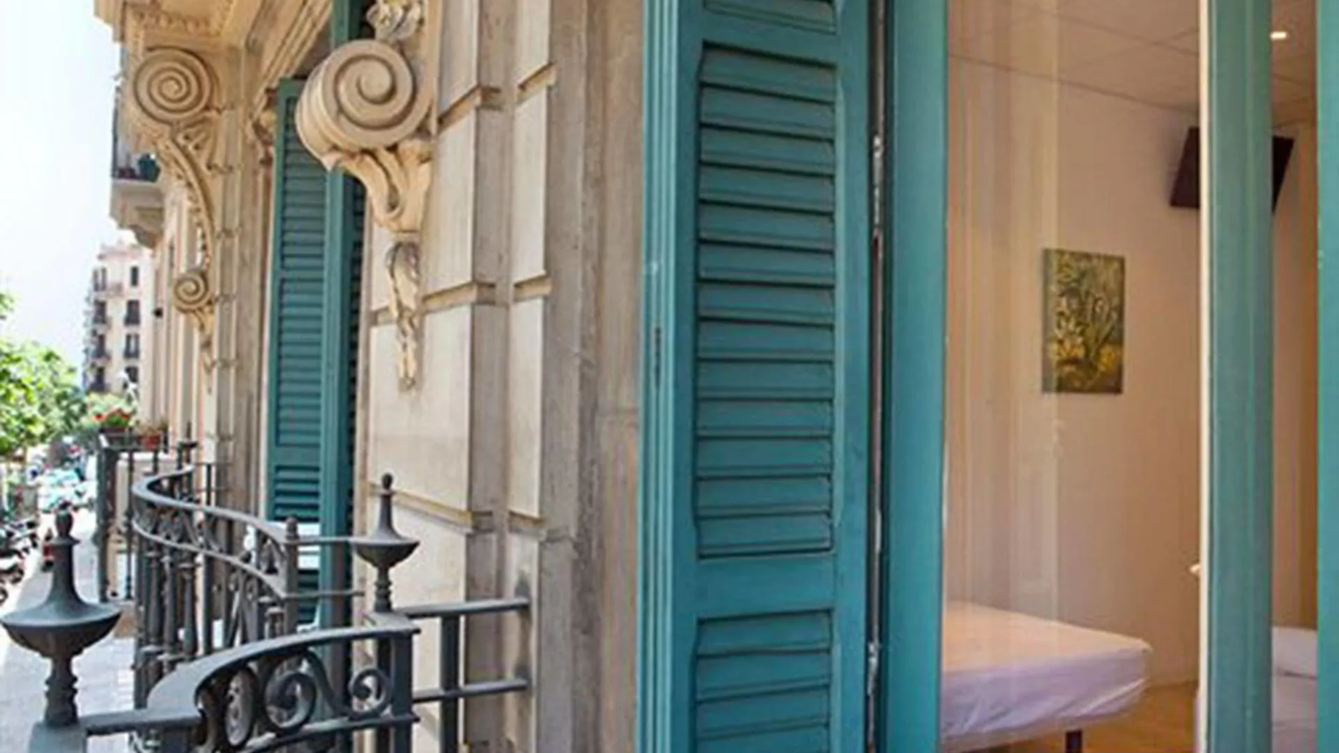 Hostal Martinval Barcelona Spain